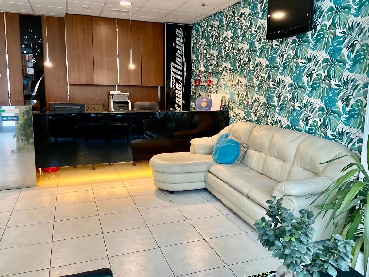 Residence Acqua Suite Marina Rimini 3*,