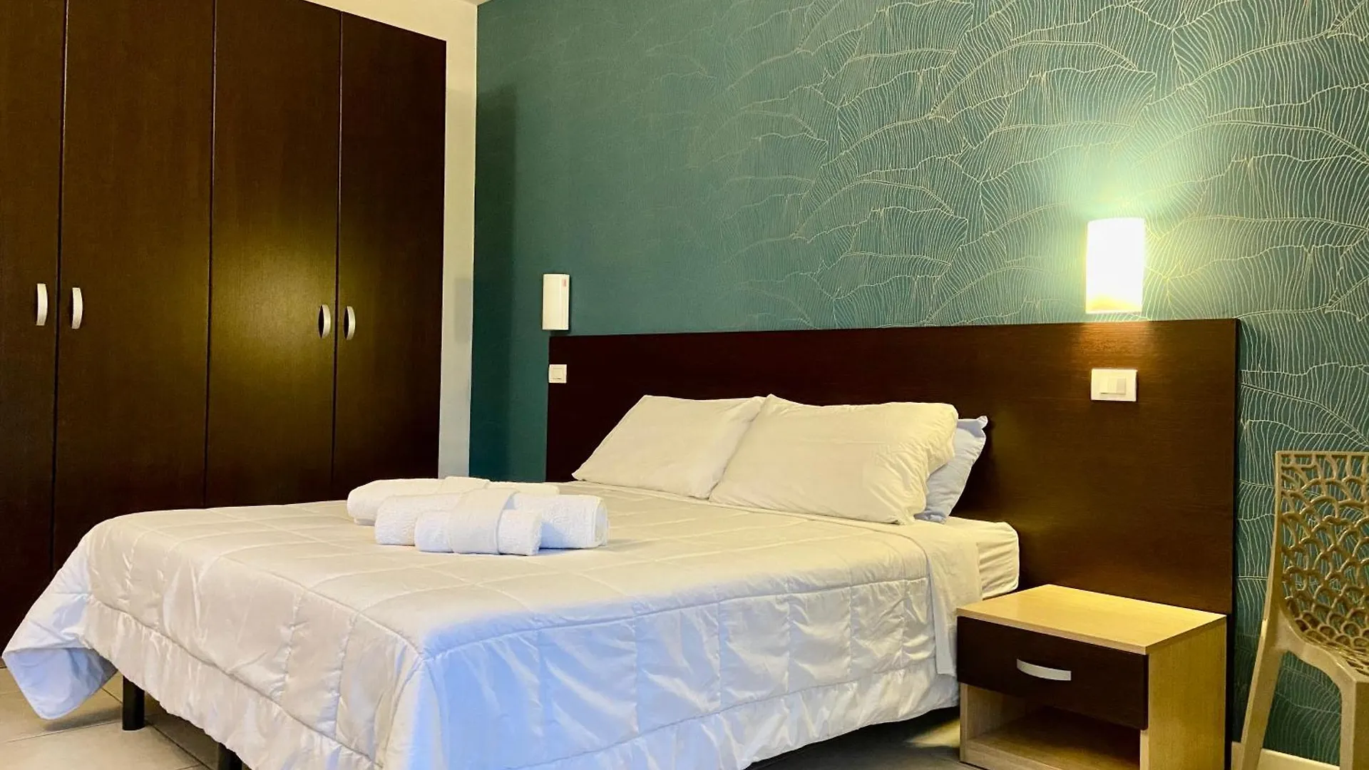 Residence Acqua Suite Marina Rimini 3*,