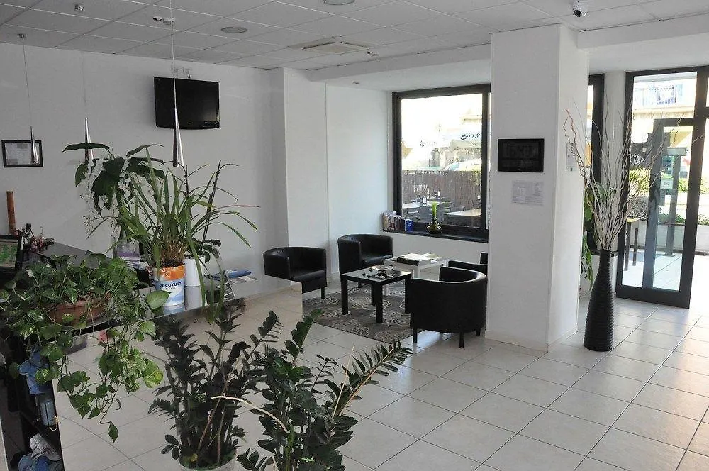 Апарт-отель Residence Acqua Suite Marina Римини
