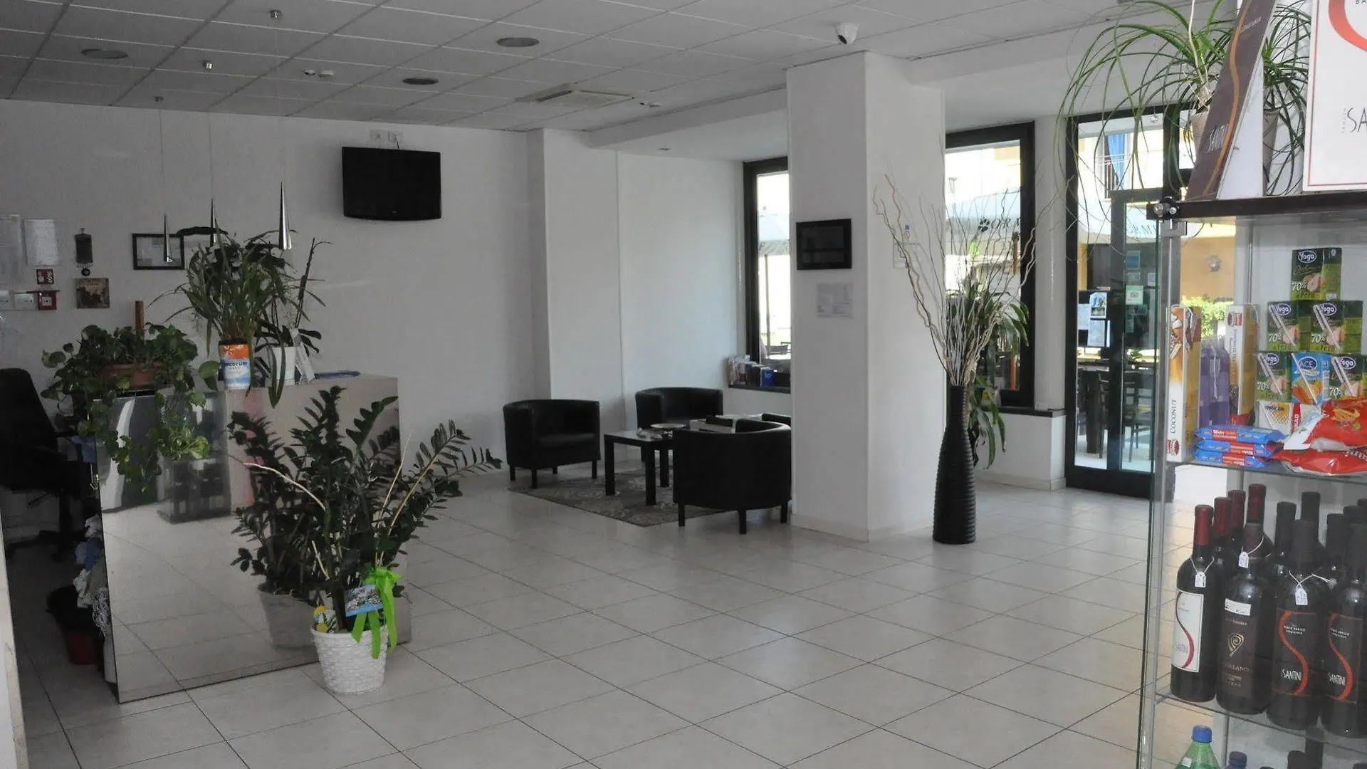 Residence Acqua Suite Marina Римини Апарт-отель